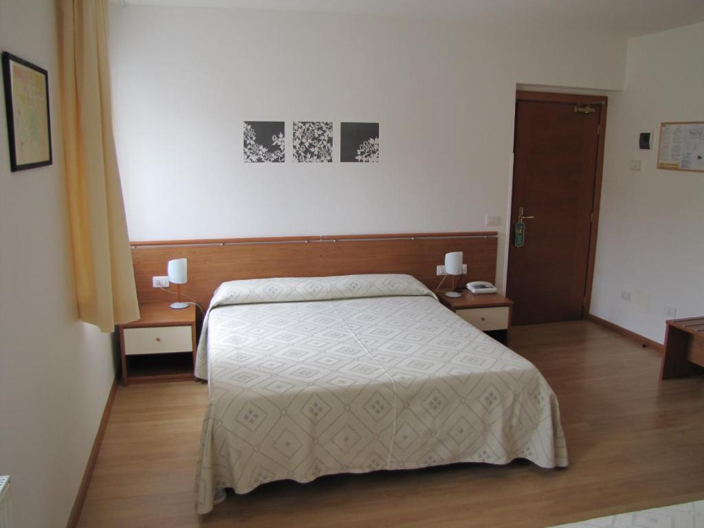 Hotel Scarano Levico Terme Room photo