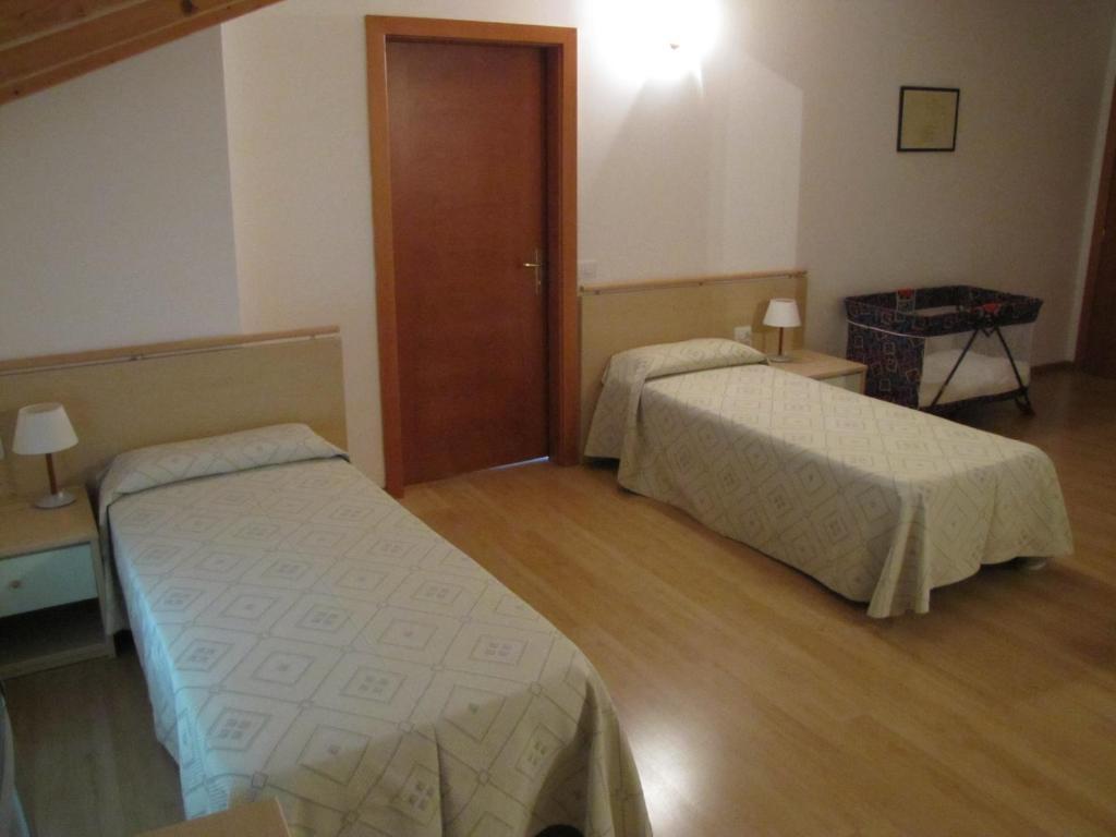 Hotel Scarano Levico Terme Room photo